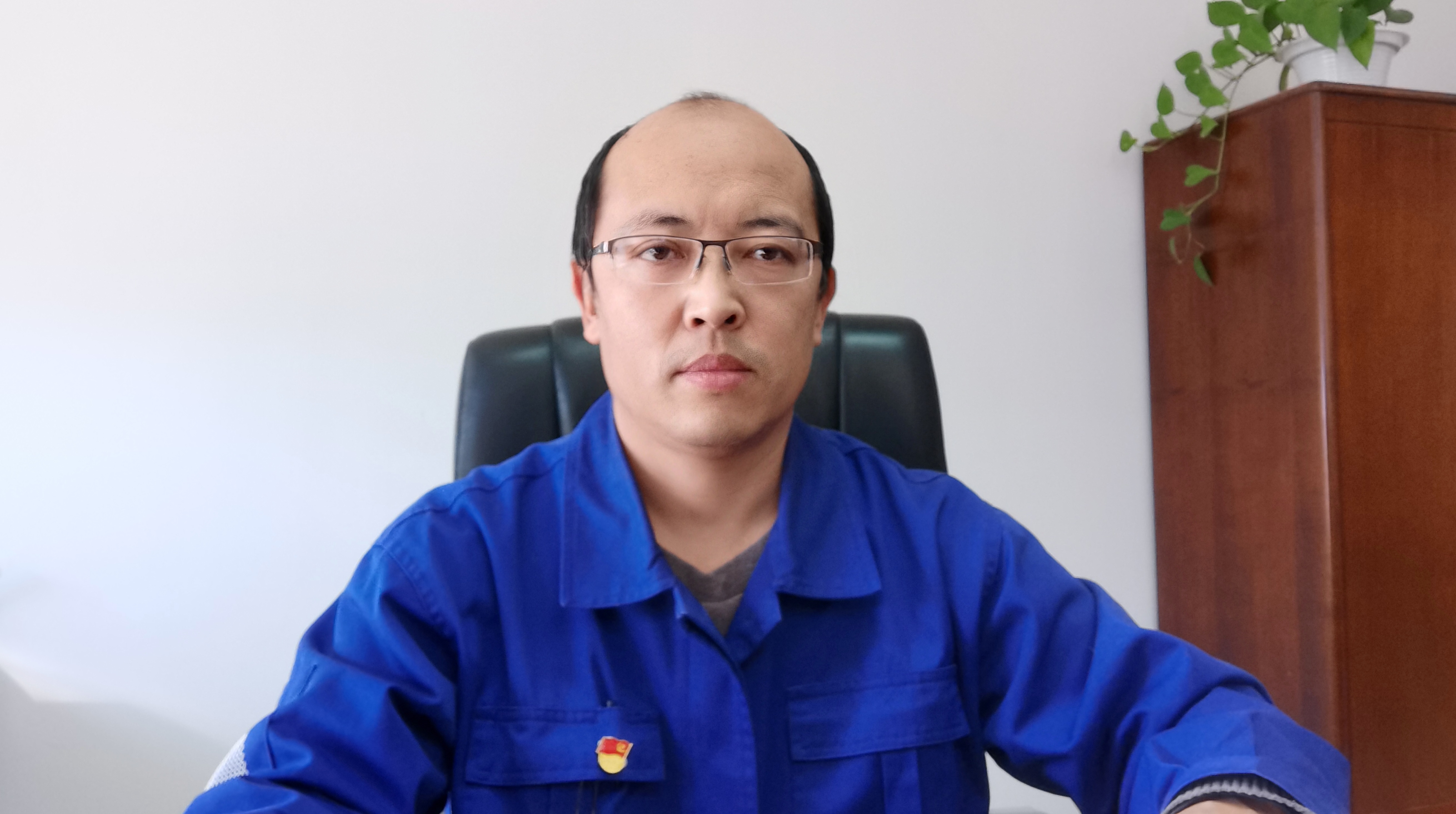 02 優(yōu)秀黨務(wù)工作者-杜世舉.jpg 02 優(yōu)秀黨務(wù)工作者-杜世舉.jpg